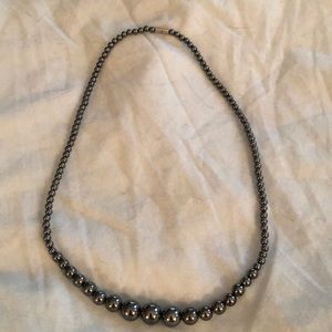Pearly grey necklace